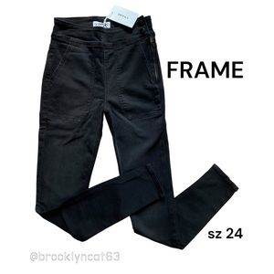 FRAME Le Francoise Skinny Jeans in FilmNoir Black 24